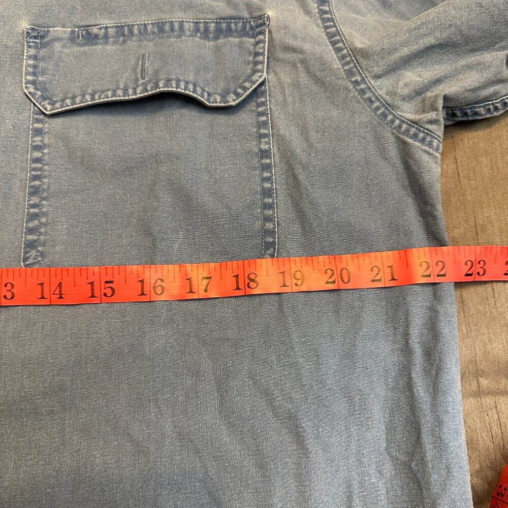 L.L.Bean Denim Sunwashed Canvas Shirt Traditional Fit Size M ptp22 - Picture 7 of 9